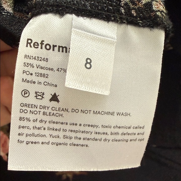 Reformation Zoe side-slit midi skirt in the Romy black and floral skirt Sz 8 - Picture 9 of 9